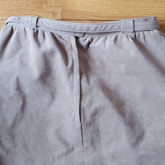 Midi fashion skirt - Picture 3 of 4